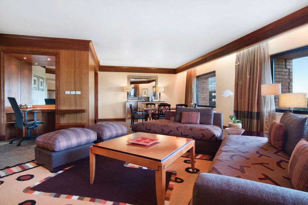 Hyatt Regency Hotel 5*