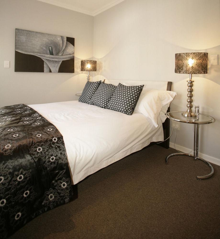 Urban Hip - Splice Hotel