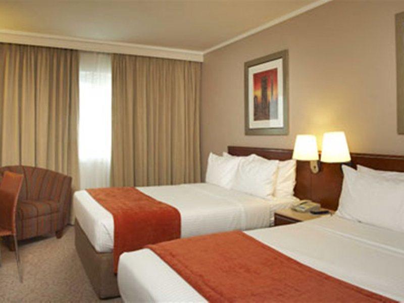 Hotel Garden Court Sandton