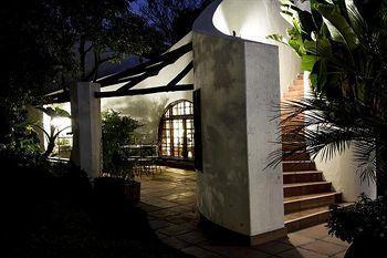 Guest house The Oasis Boutique & Residency 4*