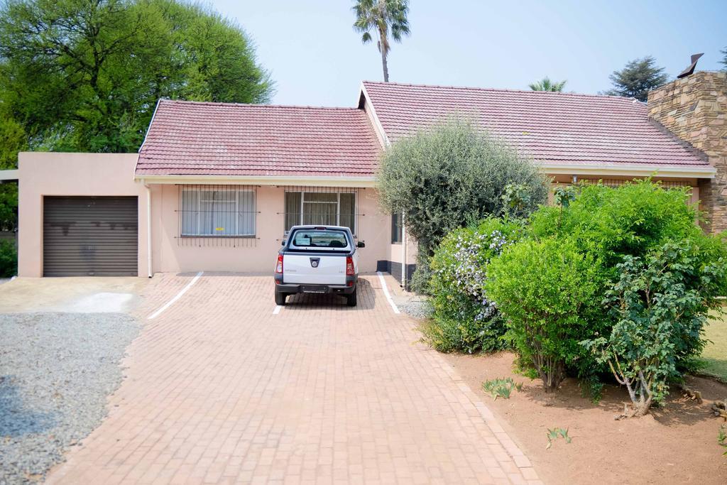 Albergue Terrylin And Backpackers (adults Only)