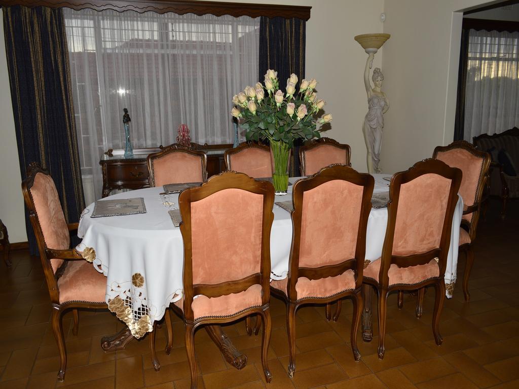 Kates Nest Guest house Johannesburg
