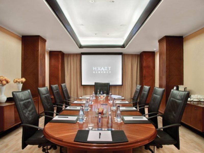 Hyatt Regency 5*