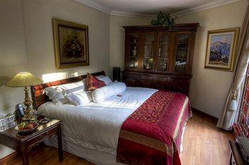 The Oasis Boutique & Residency Guest house