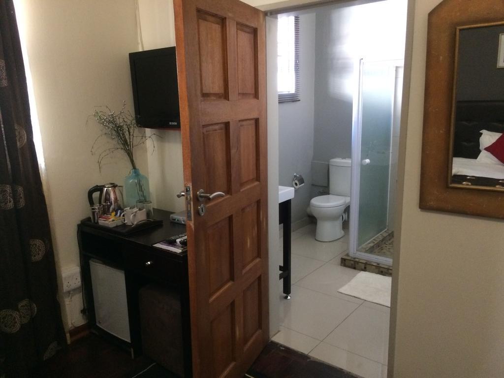 Guest house Houghton 4*