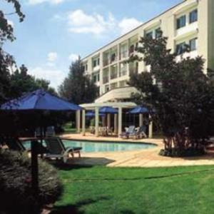 Garden Court Eastgate Hotel 3*