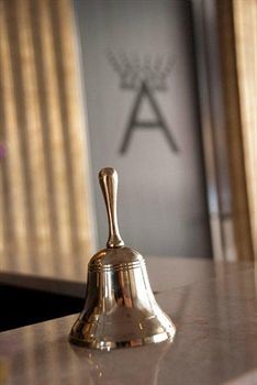 Ascot Boutique