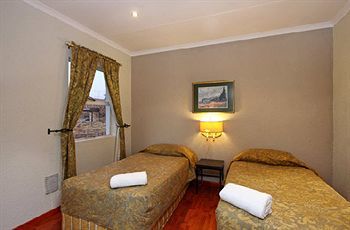 Vetho 1 Or Tambo Airport Apartment *