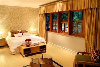 Nhà khách House Higgo 4*