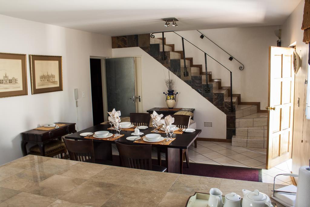 Apartment At 34 Columbine Avenue