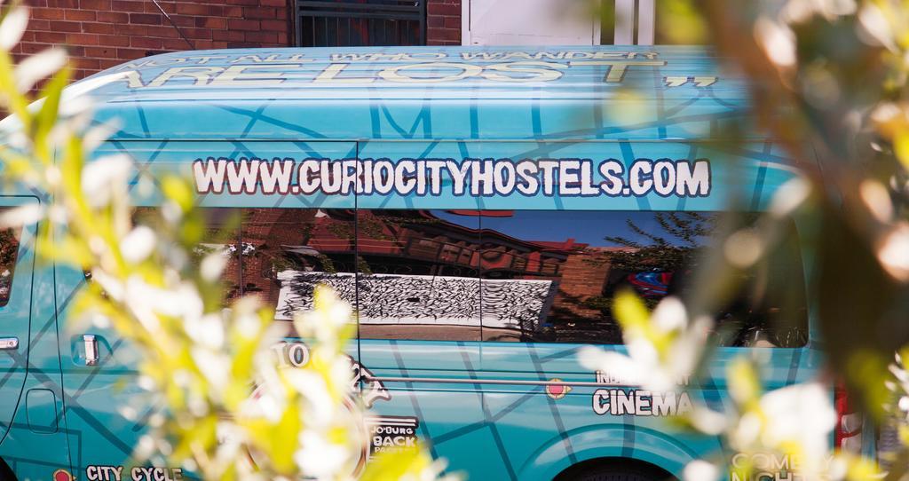 Curiocity Backpackers