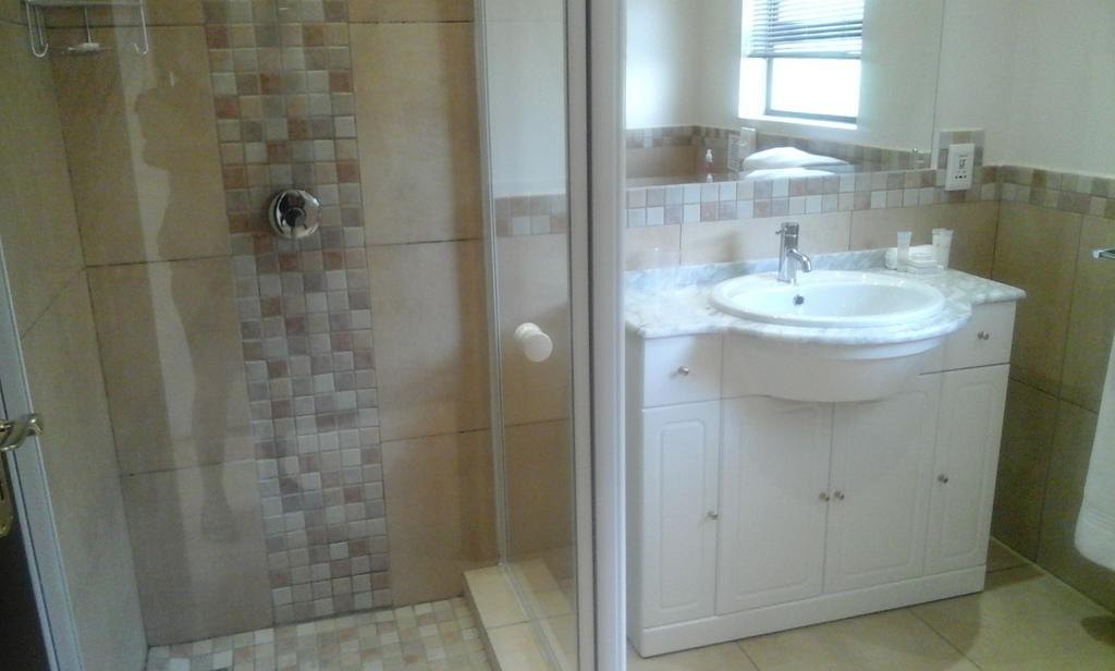 Hoyohoyo Chartwell 4*