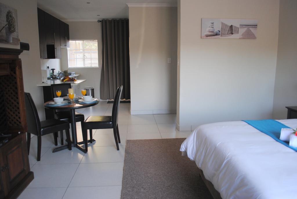 86 Edison Self Catering Apartment Johannesburg