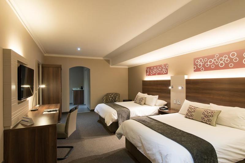 Valustay At Birchwood & Or Tambo Conference Hotel