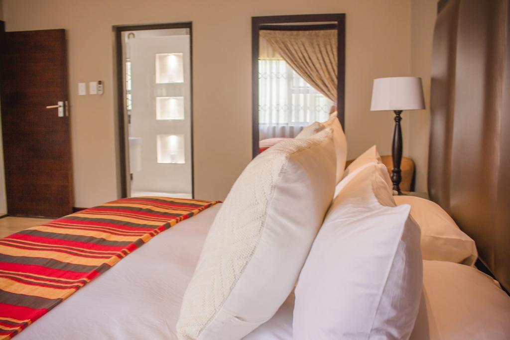 Moshay Villa *