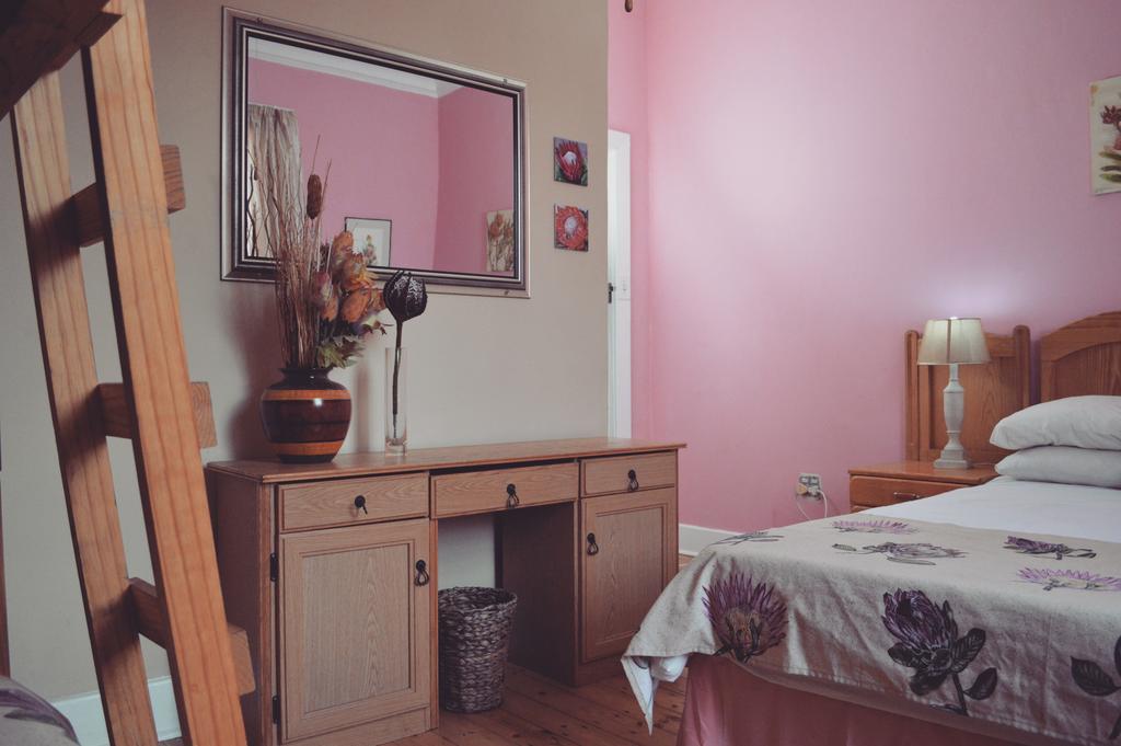 Homebase Melville Backpackers Hostel