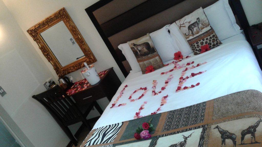 Hotel Ecotel Southgate 2*
