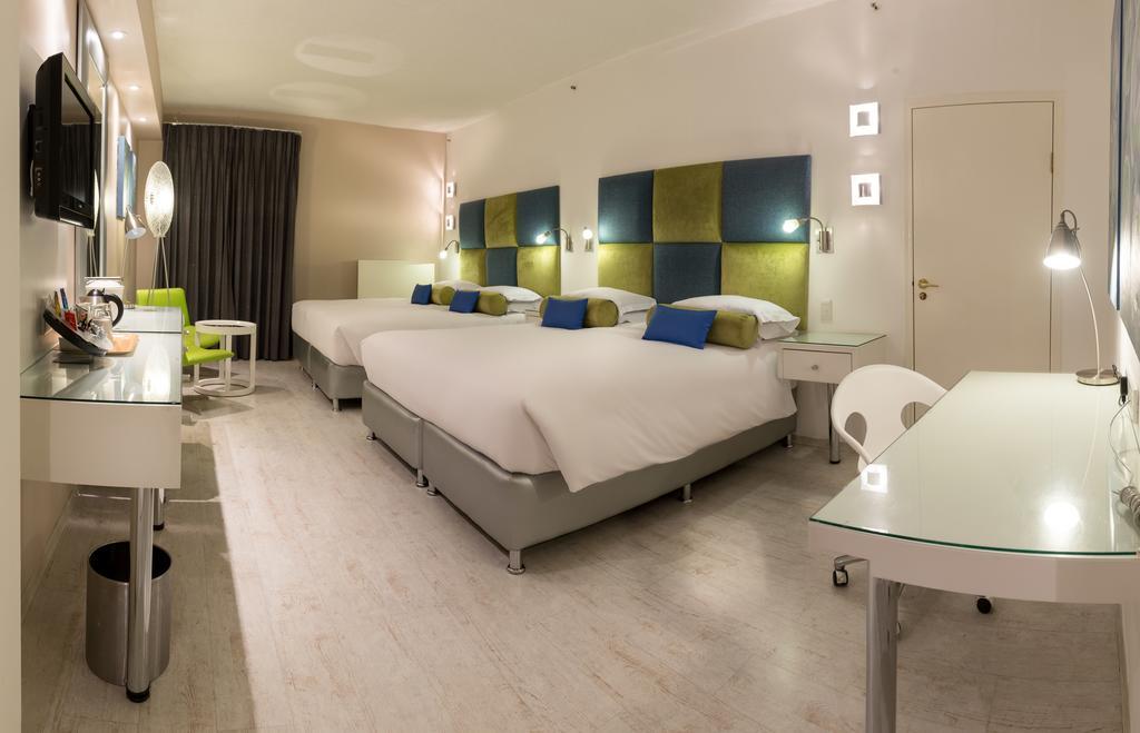 Hotel Peermont Metcourt At Emperors Palace Johannesburg