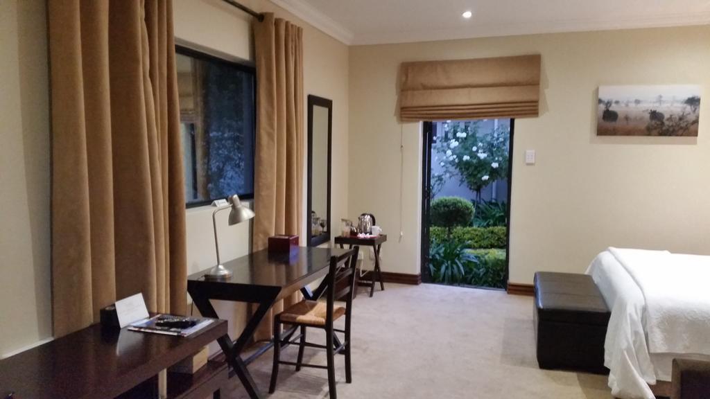 Guest house Rosebank By Claires