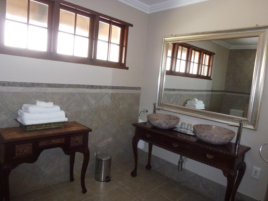 Sandton Boutique Guest house 4*
