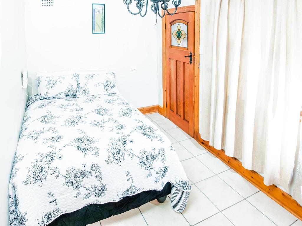 Ui Elemea Guest house 3*