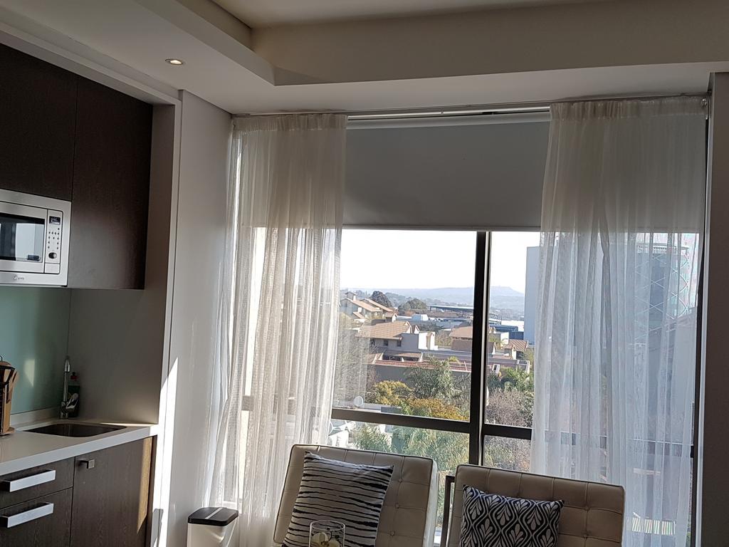 Apartment 615 Sandton Skye