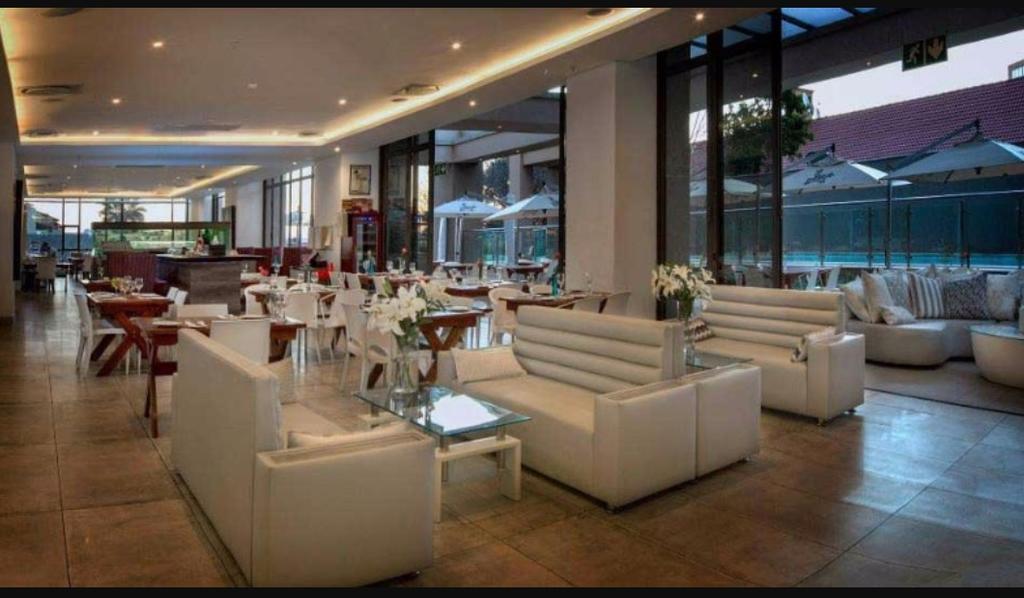 Apartment 615 Sandton Skye Johannesburg