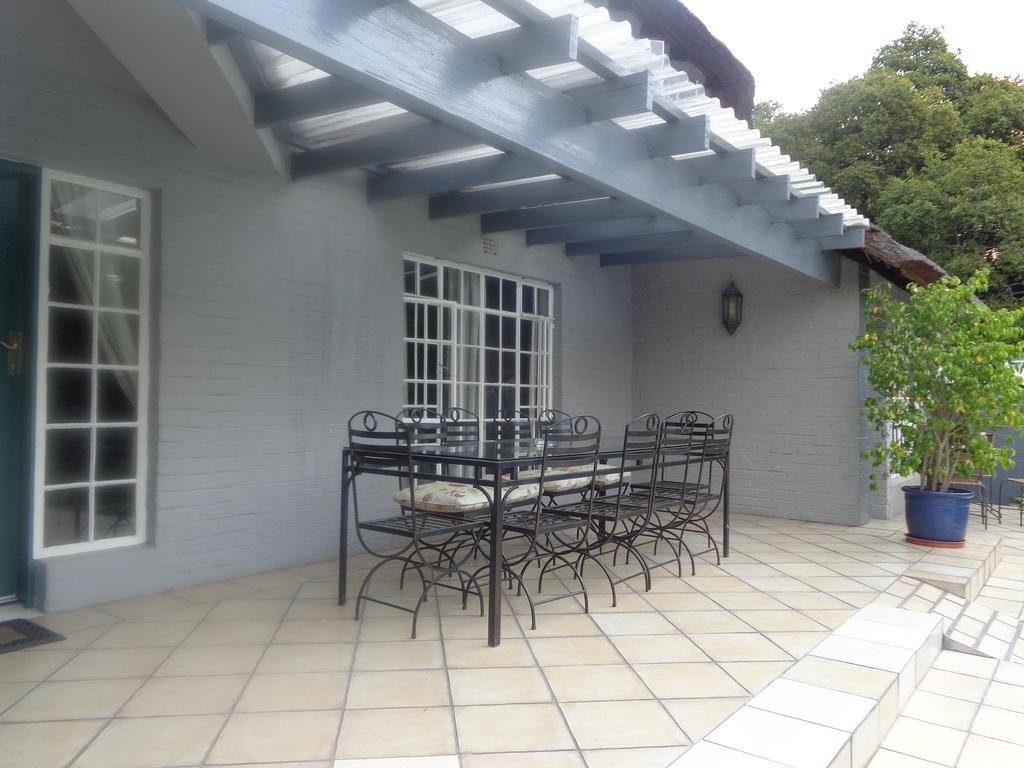 Guest house Thatchfoord 4*