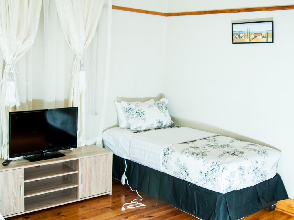 Guest house Ui Elemea