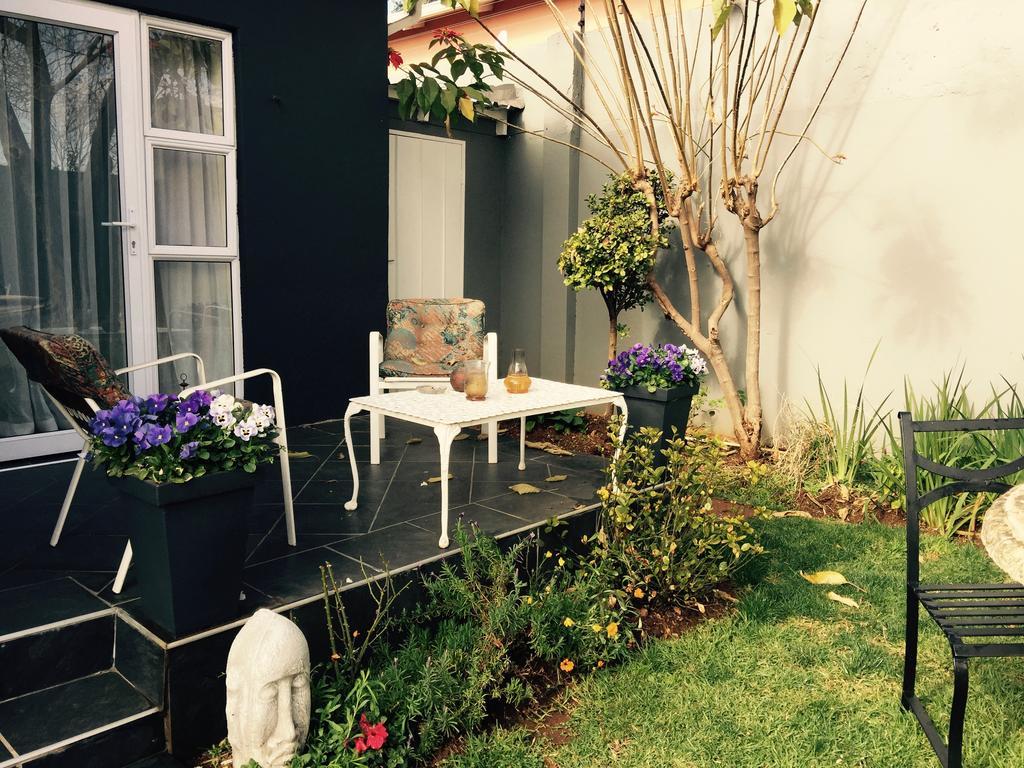 Resident On 3rd * Johannesburg
