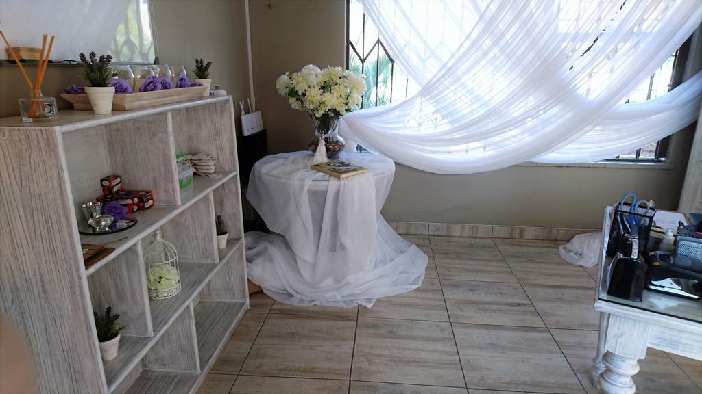 Casa de hóspedes Thabong 4*