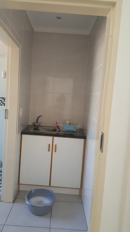 8 Ibis Lane Guest house 3*