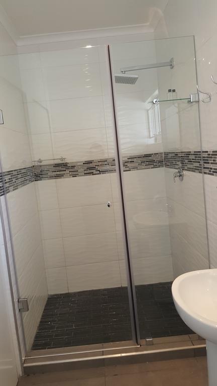 8 Ibis Lane Guest house 3*