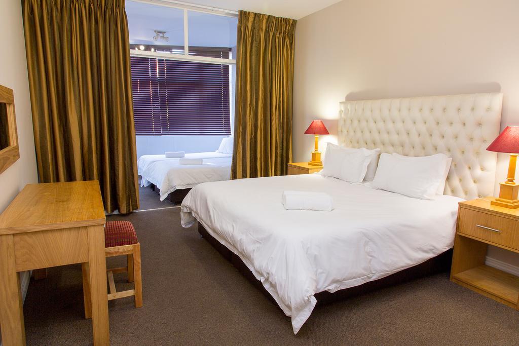 224 Serviced Apartment *