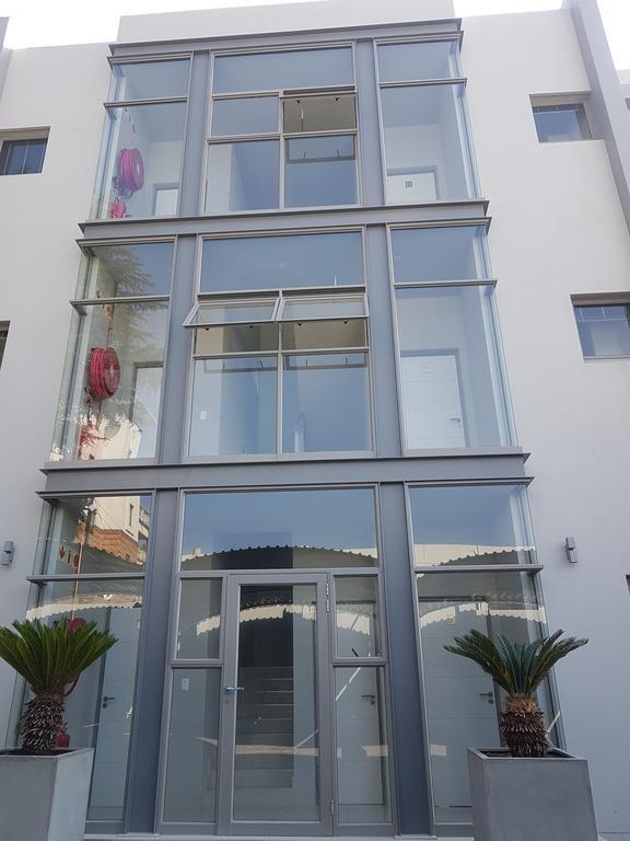 Daisy Place Apartment *