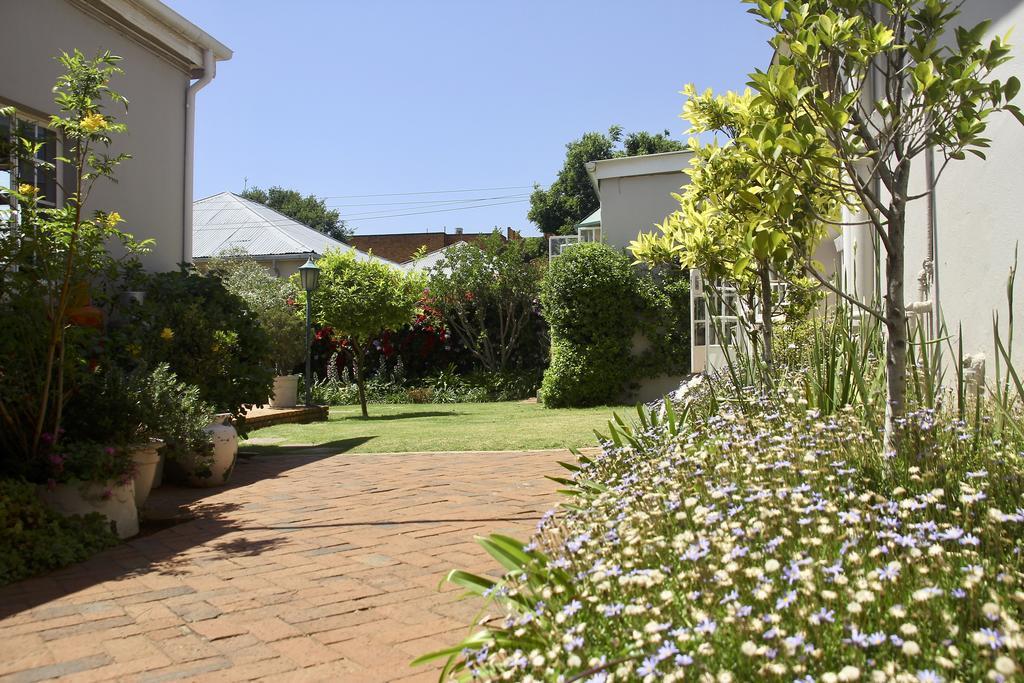 Melville Manor Guest house
