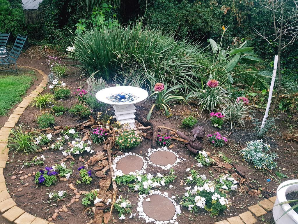 Thulani Guest house 3*