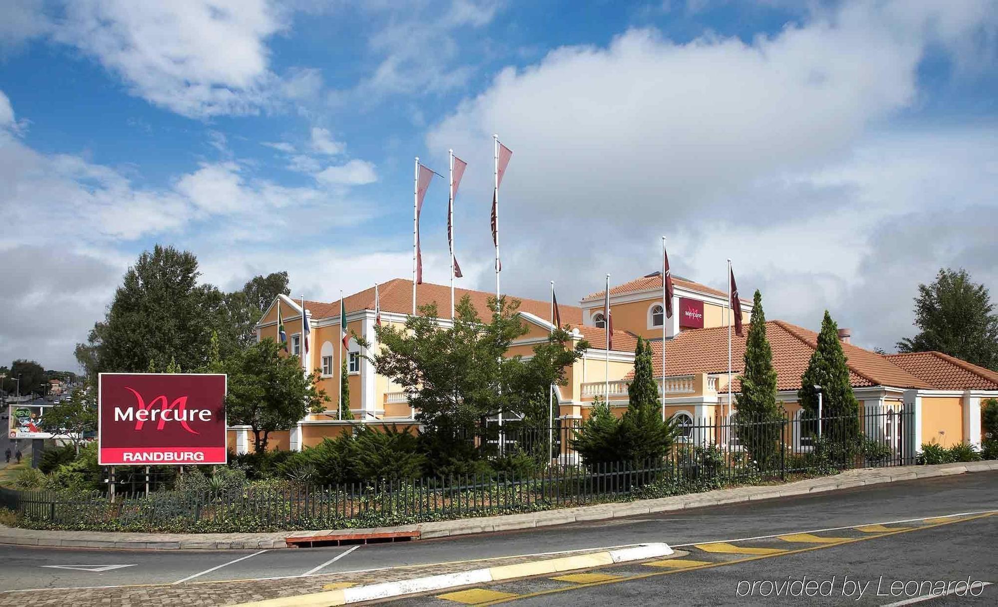 Mercure Randburg Khách sạn