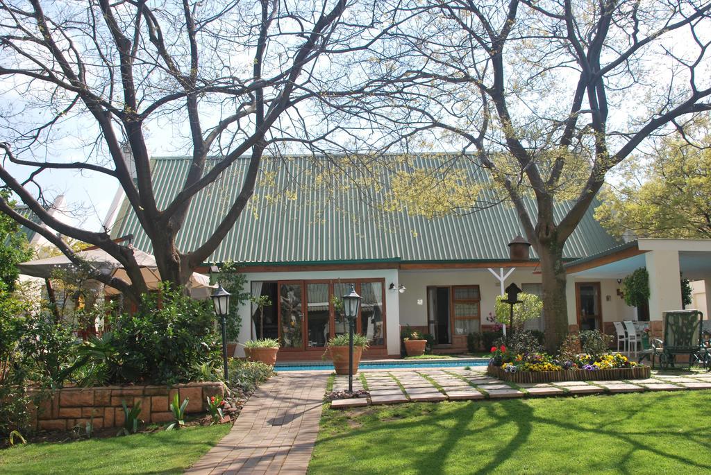 Sunninghill Guest 4*