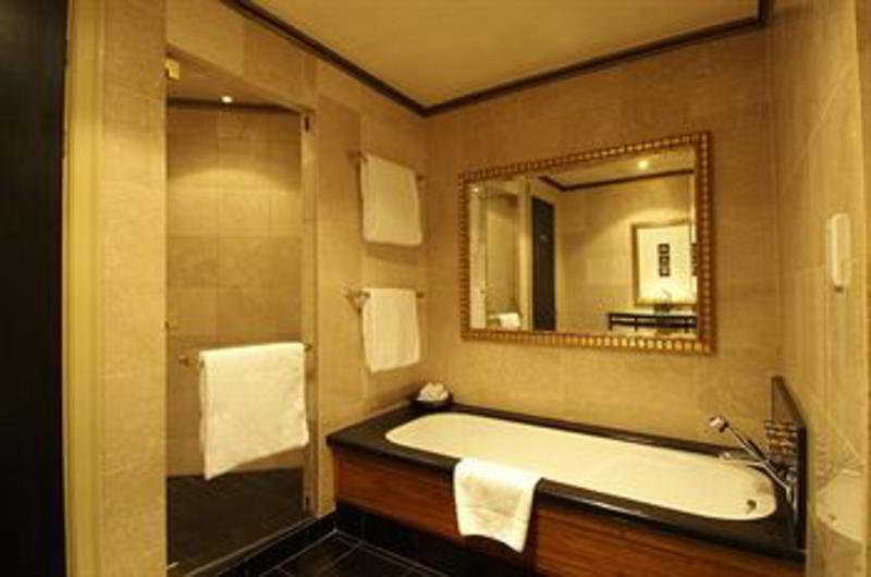 Hyatt Regency 5*
