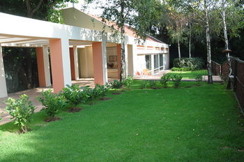 Guest house Fifteenon Orange Guest Lodge 3*