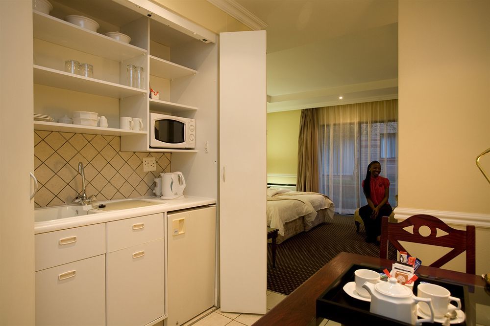 Courtyard Rosebank 4* Johannesburg