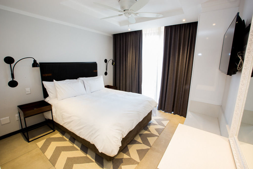 Apartment The Max Sandton Johannesburg