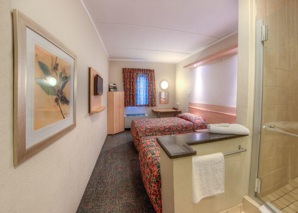 Road Randburg Hotel