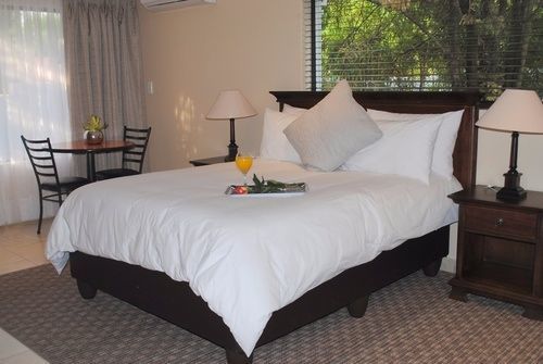 6 On Morris Guest Guest house 4*