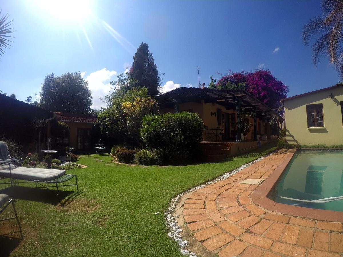 Thulani Guest house 3*
