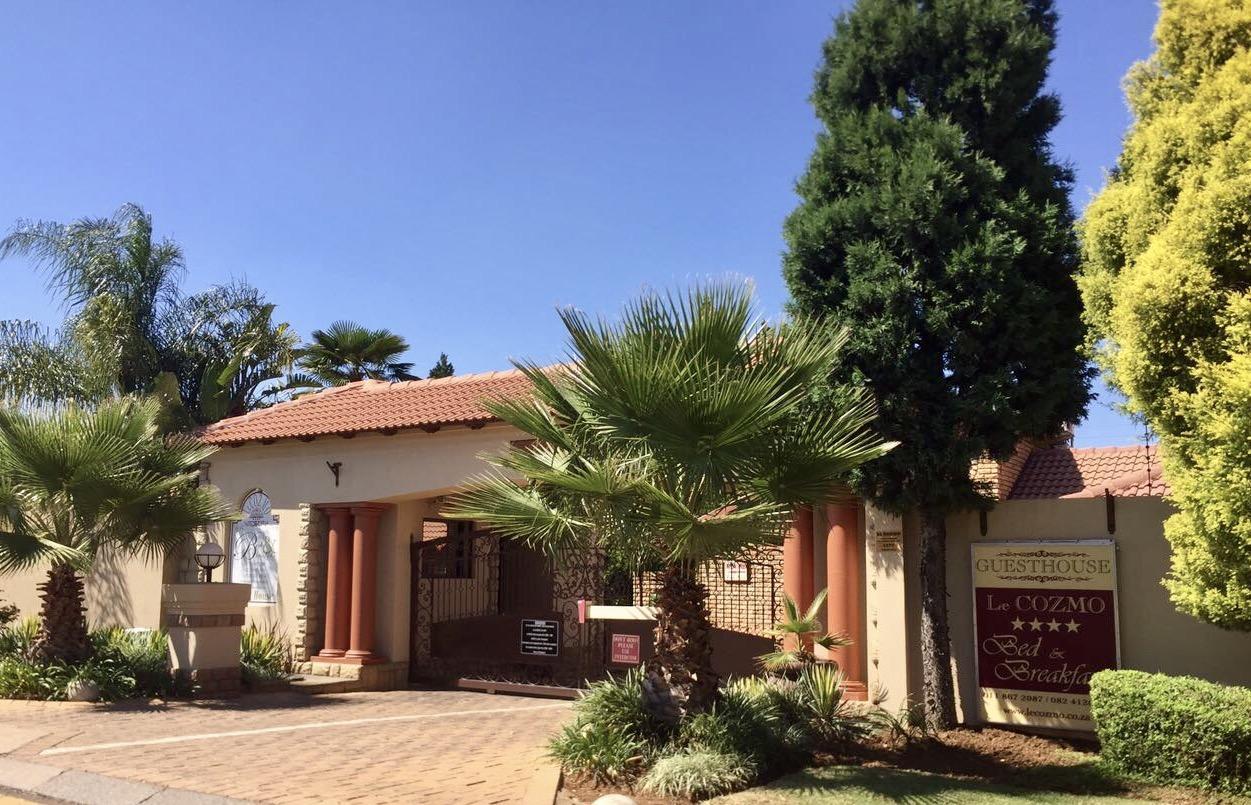 Le Cozmo Casa de hóspedes 4*
