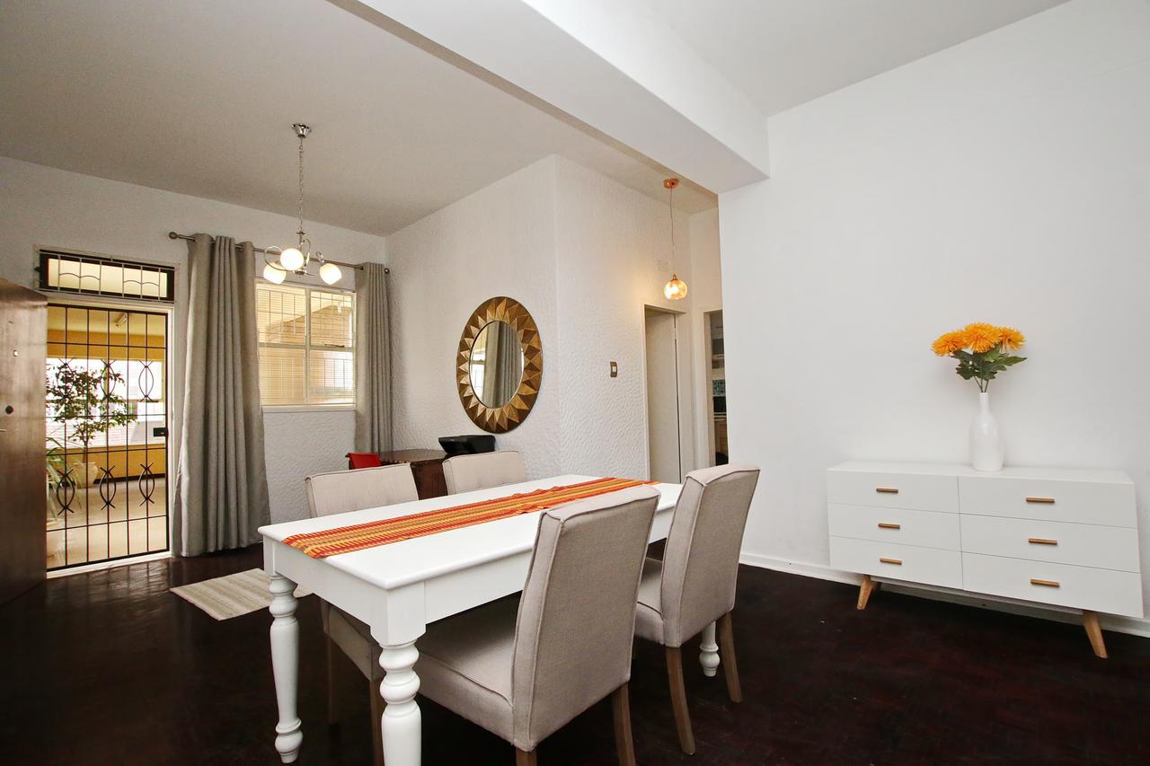 Tyrwhitt Avenue Rosebank * Joanesburgo