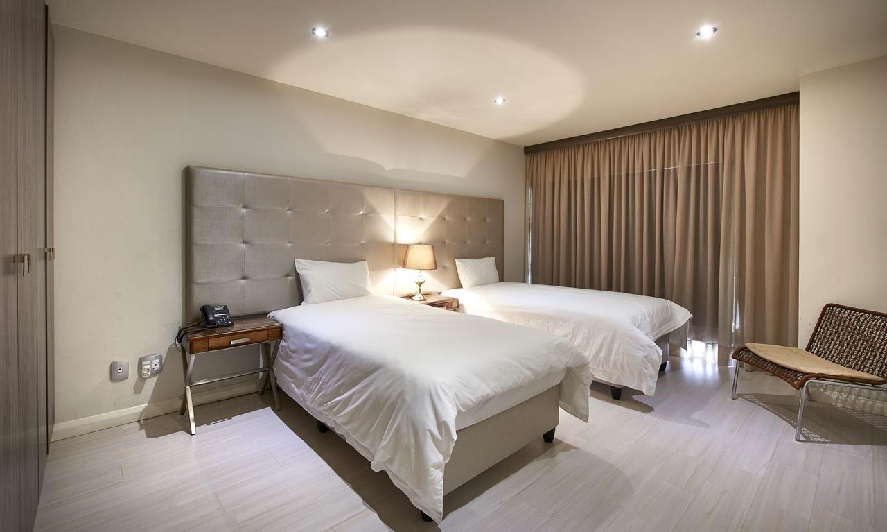 Dynasty Forest Sandown Serviced & Self Catering *