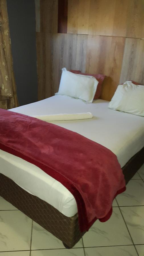 Royal Crown Guest house